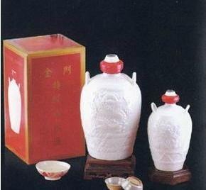 江苏清爽一公升高粱酒 白酒批发与节日商务高档礼品的理想选择