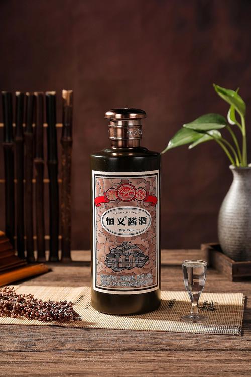 光影醇香，杯酒人生——白酒电商商业摄影实战指南